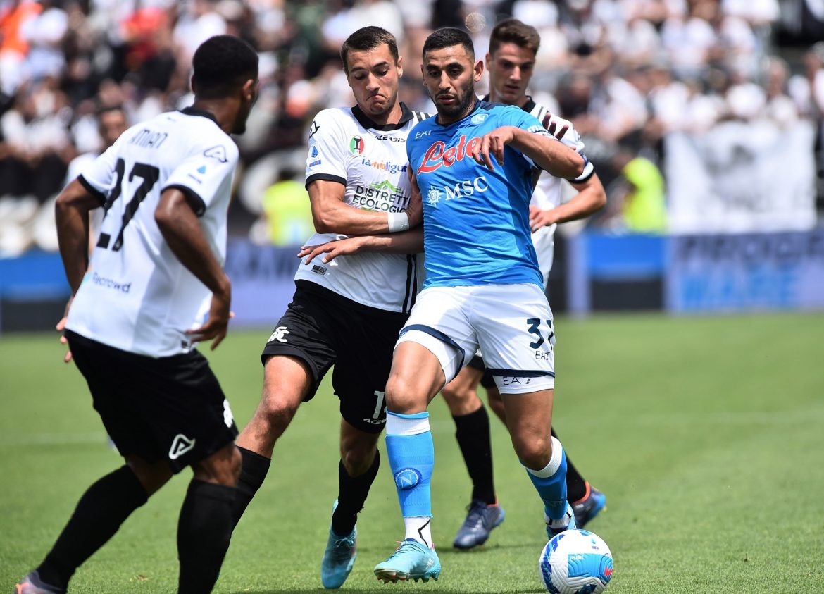 Leeds United reporter makes Faouzi Ghoulam transfer claim