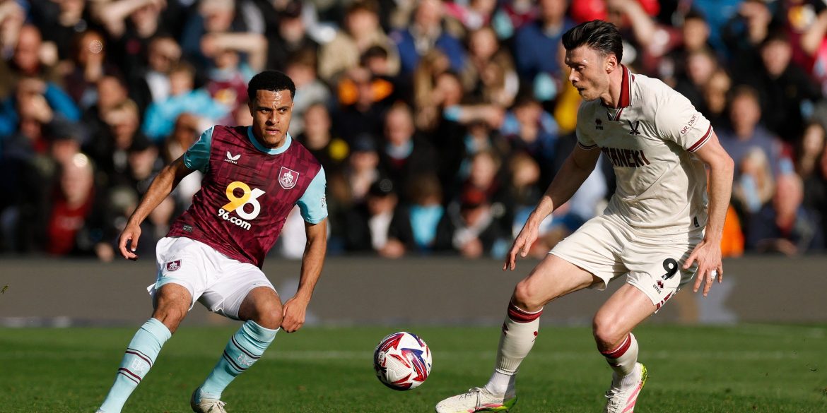 Better than Egan-Riley: Burnley keen on re-signing "incredible" £20m star