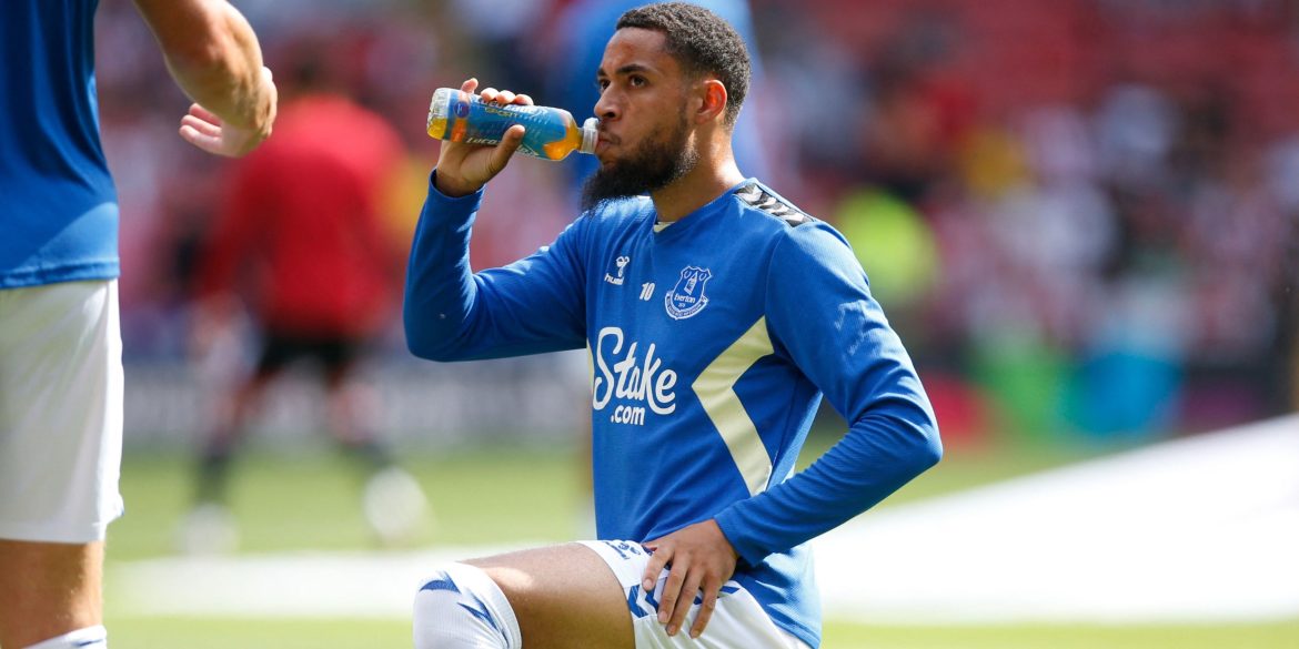 Everton could sign Danjuma upgrade with £25m "diamond" in January